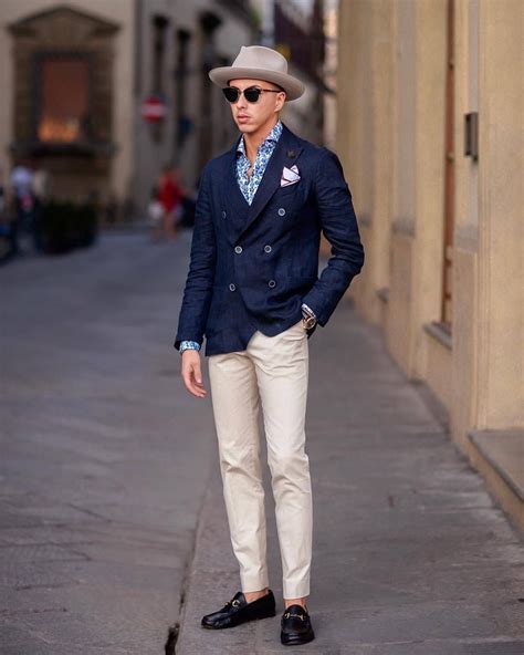 5 Beige Pants Outfits For Men | Pants outfit men, Mens outfits, Beige ...
