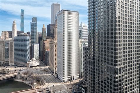 1 E Wacker Dr, Chicago, IL 60601 - One East Wacker | LoopNet