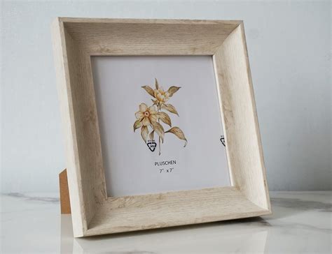 Amazon.com - PLUSCHEN 7x7 Square Picture Frame, 7x7 Resin Square ...