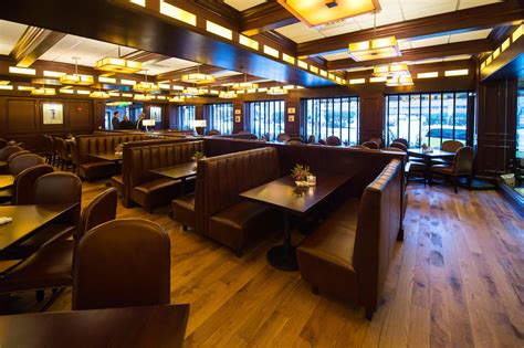 Mason Street Grill - Steakhouse Restaurant in Milwaukee, WI | The Vendry