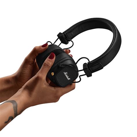 JUAL Marshall Major V Black | Authorized Online Retailer | Wearinasia