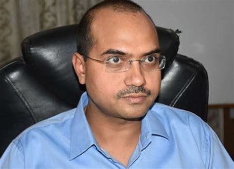 चतुर्थवर्गीय कर्मियों की नियुक्ति के लिए DM ने फिर मांगी रिक्त पदों की ...