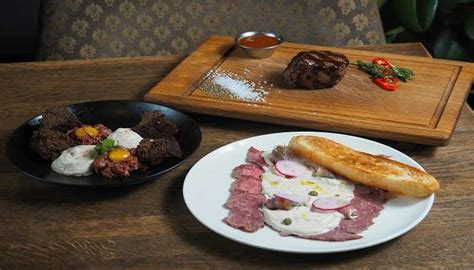 Restaurants In Al Majaz To Discover Delicious Dining Options