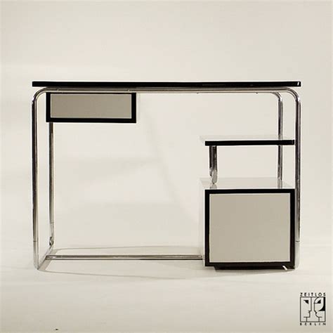 Tubular steel writing desk in functionalistic design - ZEITLOS – BERLIN
