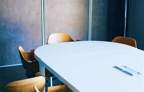 Rezultat imagine pentru Conference Room Scheduling Software