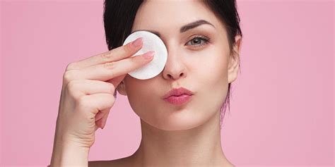 The Best Bi-Phasic Make-up Removers for Perfectly Clean Skin ...