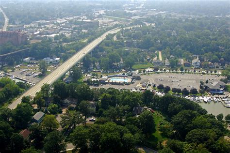 Cleveland Yachting Club in Rocky River, OH, United States - Marina ...