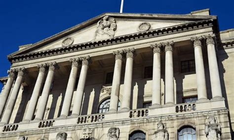 US Federal Reserve Holds Rates Steady, Hints at Potential Future