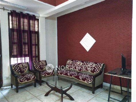 Property for rent in Sector 53 for Rs 33000 available Immediately -Inactive