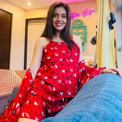 Divya Agarwal to Tejasswi Prakash: Popular TV celebs who bought lavish ...