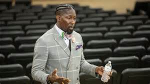 Criminal record will long longer bar some hires at Des Moines schools