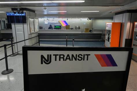 New Jersey Transit strike underway; some 350,000 commuters scramble for ...