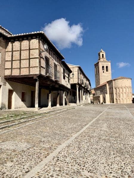 La plaza de la villa de Arévalo