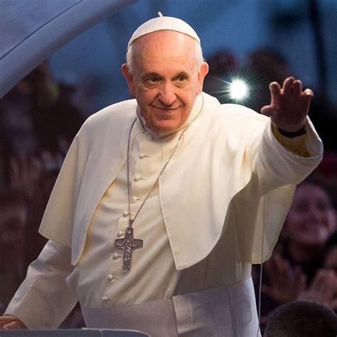 Inside Pope Francis' family: Five siblings and one surviving sister