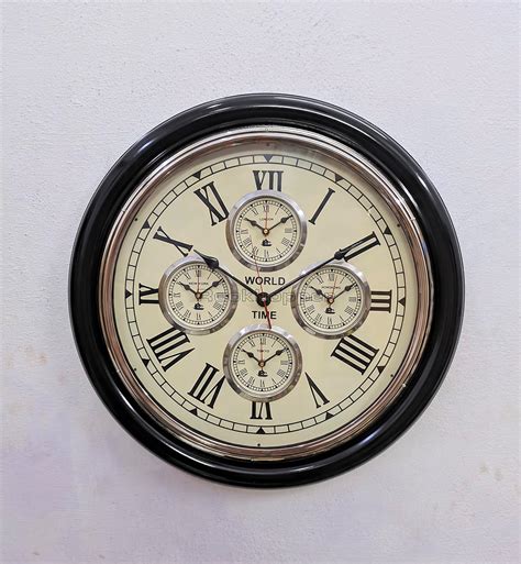 Buy ROCKHOPPER Large Brass Wooden World Time Wall Clock | Multiple Time ...