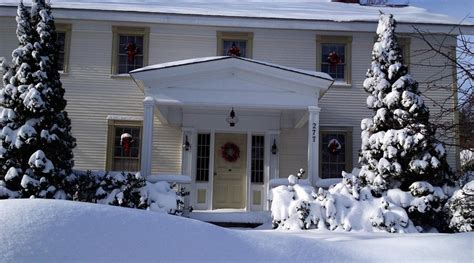 THE BLACK BOAR INN (Ogunquit) - Inn Reviews & Photos - Tripadvisor