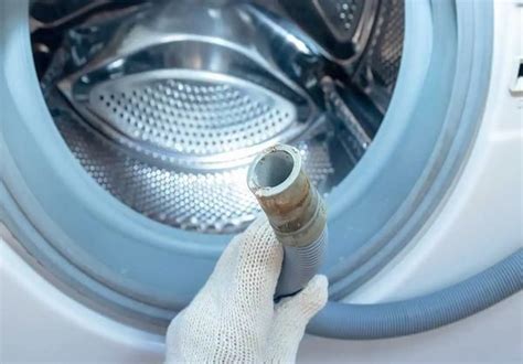 Đường ống thoát nước bị tắc | Clean your washing machine, Washing ...