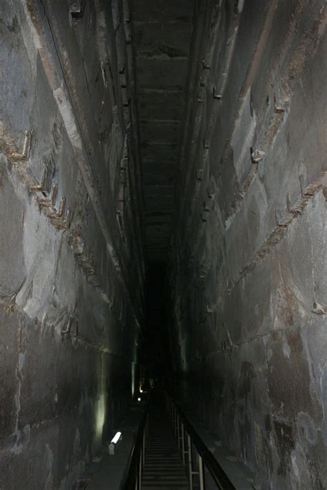 Inside Pyramids 的图像结果