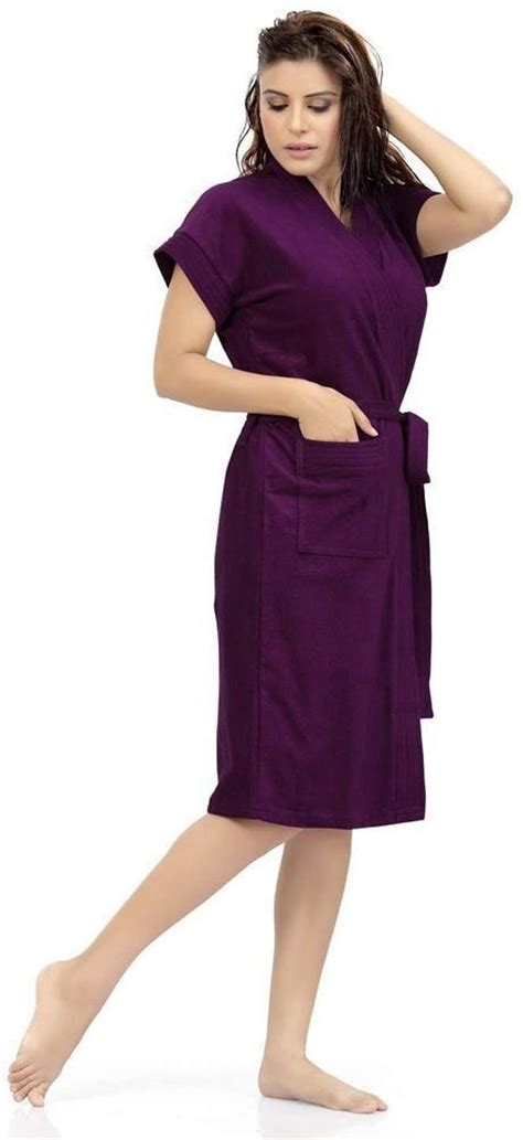 Womens Bathrobes - Buy Ladies Bath Robes Online in India | Shopsy