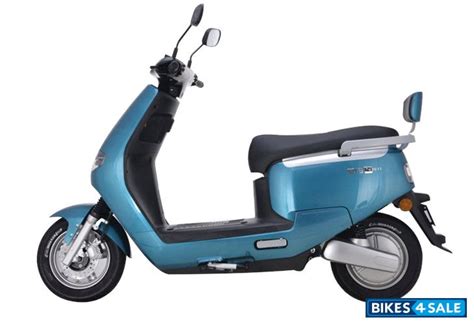 Quantum Milan Scooter Picture Gallery - Bikes4Sale