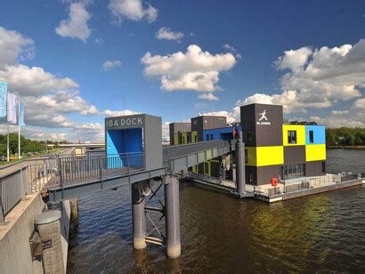 Floating architecture | Meer