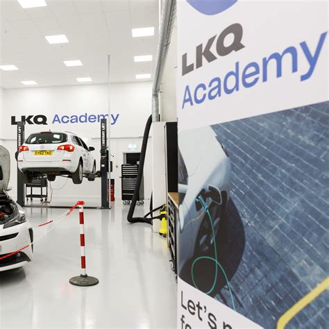 LKQ ACADEMY EV/HYBRID DEMAND | LKQ UK and IE