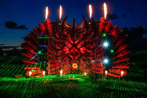 Q-dance @ Mysteryland 2014