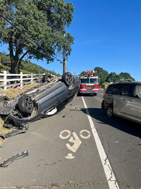 Car flips over after 3-vehicle crash in Napa County, 7 passengers involved | KRON4