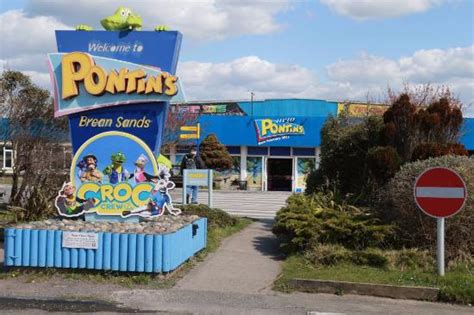 PONTINS BREAN SANDS HOLIDAY PARK (Burnham-On-Sea, Somerset) - Villa ...