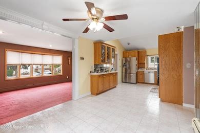 658 Rathbun Ave, Staten Island, NY 10312 | Homes.com