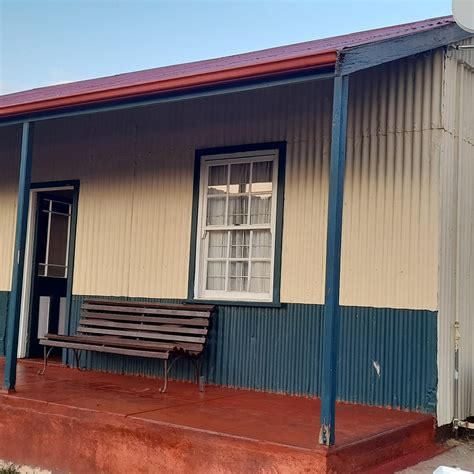 DISTRICT SIX MINERS' COTTAGES (Mpumalanga, South Africa) - Cottage ...