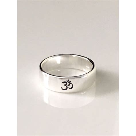 Buy Classic Engraved Om Ring – Jewllery Design
