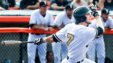 Vanderbilt Commodores, Dansby Swanson return to College World Series - ESPN