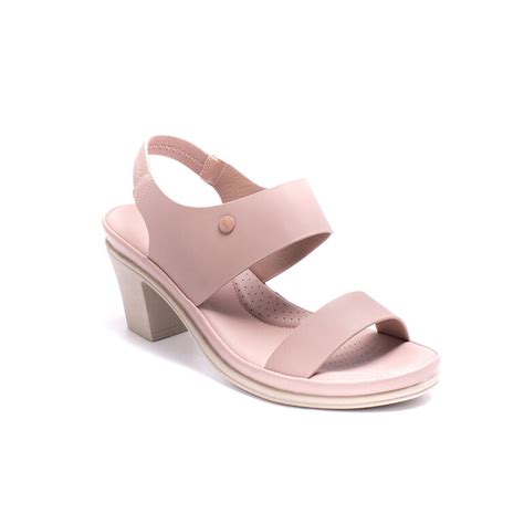 Bata | Shoe Store and Accessories for the Whole Family