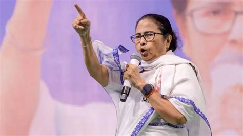 Mamata Banerjee Challenges BJP on SIR, Vows to Shake Foundation
