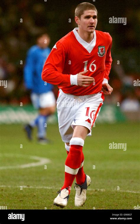 Carl robinson wales hi-res stock photography and images - Alamy