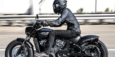 The 2018 Indian Scout Bobber Brings Indian Into The 21st Century ...