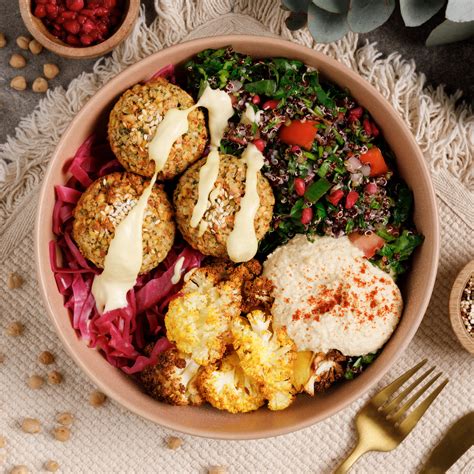 Falafel Salad Bowl | Organic Meals Delivered | Garden of Goodness