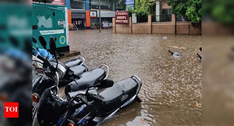 Hyderabad rain: Heavy rains lash Hyderabad; Madhapur, Jubilee Hills ...