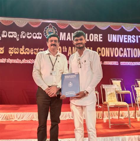 Hospitals Facing Bed Crunch Amid COVID Spike; Vaccine Wastage In India ...