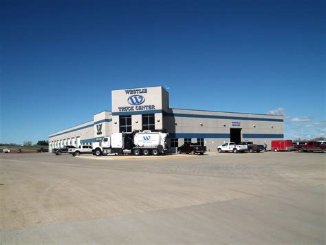 Exciting Auto Job Opportunities | Westlie Motor Company - 701-818-4326