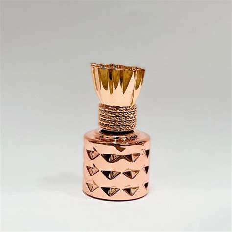 Kizama Golden Oudh Unisex Attar Inspired by Oud Mood Lataffa