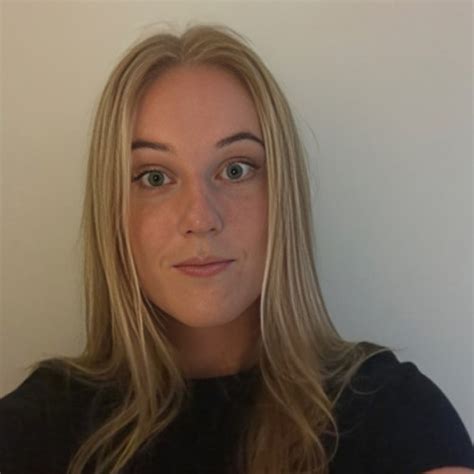 Sienna - Guitar teacher - ₹3519/h