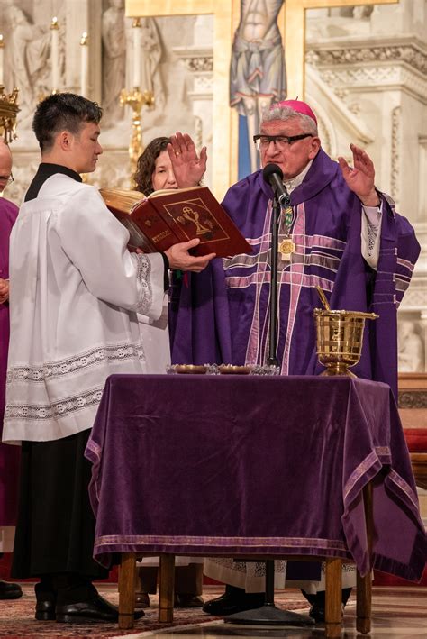 See photos from Bishop Zubik's Ash Wednesday Masses | Catholic Diocese ...