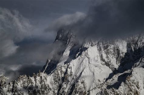 Quatre alpinistes disparus depuis trois jours retrouvés morts sur le ...