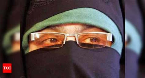 NIA files chargesheet against Kashmiri separatist Aasiya Andrabi, 2 ...