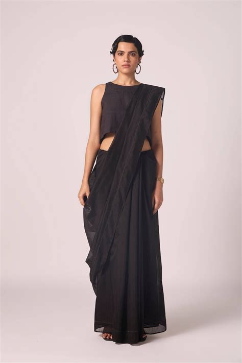 Zuben Zodiac Black Handwoven Embroidered Saree – The Summer House