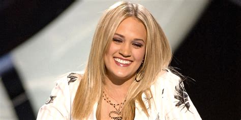 'Huge' Lips and Belly 'Bump': Carrie Underwood's Surprise Appearance at ...