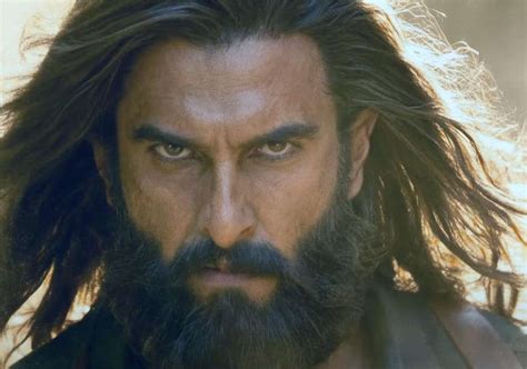 WATCH: Ranveer Singh Starrer Dhurandhar's Electrifying Title Track Is ...