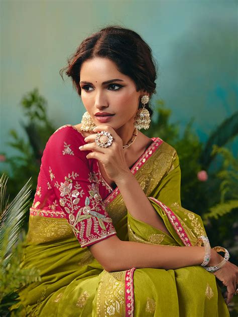 Green Dola Viscose Silk Saree with Zari Weaving & Sequin Work - VJV Now ...